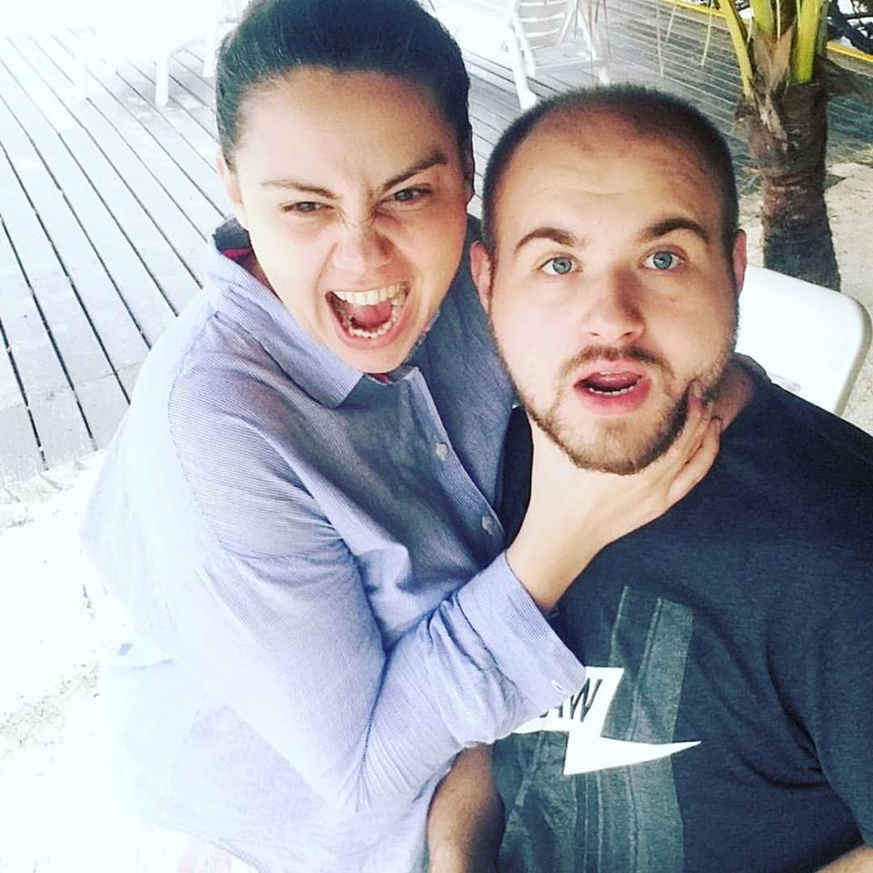 Numele meu este Oana Pisicuța și vreau să știu unde este domnul Utzi în această&nbsp;seară?